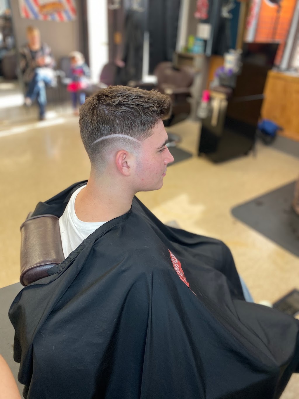 Lather Barbershop | 1210 Monroe St, Carleton, MI 48117, USA | Phone: (734) 654-5200