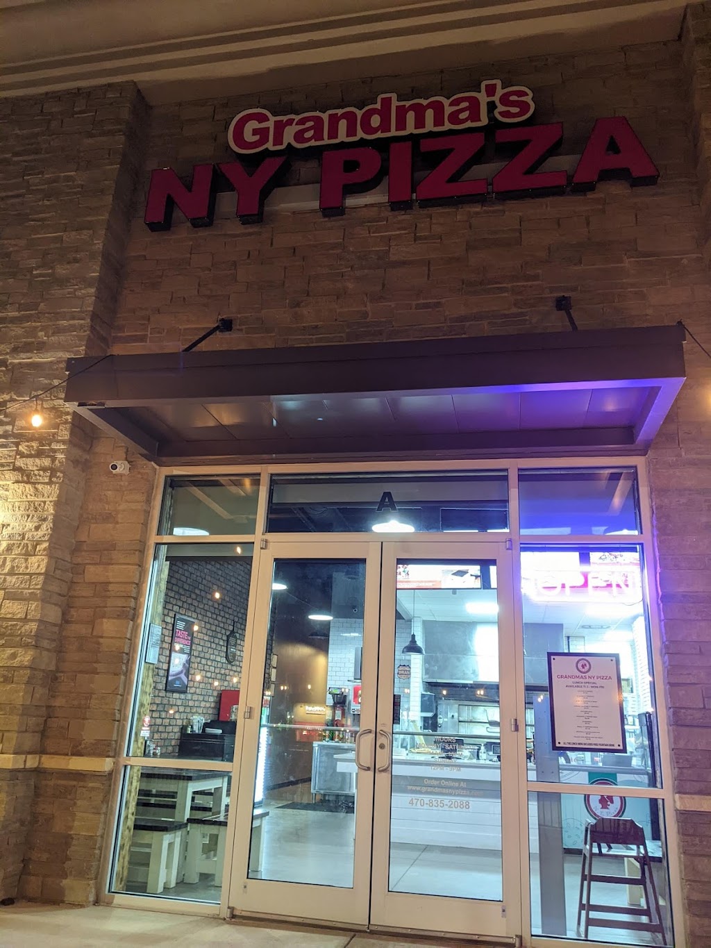 Grandmas NY Pizza Cumming | 2950 Buford Hwy #160, Cumming, GA 30041, USA | Phone: (470) 839-2404