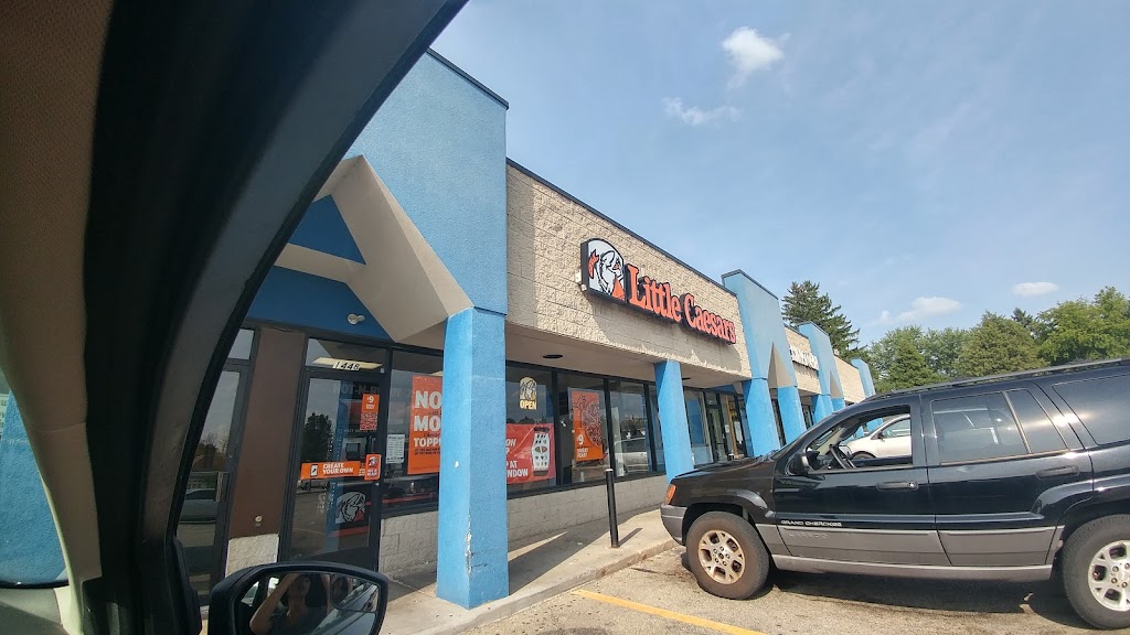 Little Caesars Pizza | 1448 W Washington St, West Bend, WI 53095, USA | Phone: (262) 334-2772