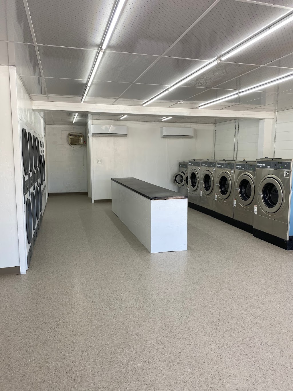 Southside Laundromat | 1000 S Water St Suite A, Starke, FL 32091, USA | Phone: (904) 263-6411