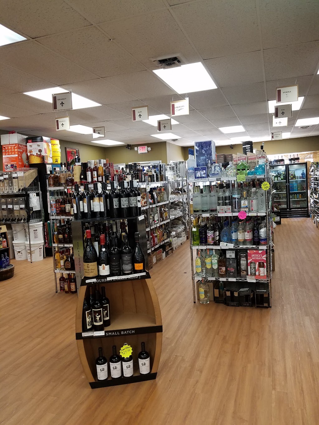 Cannery Wine and Spirits | 1120 W Main St Suite 2, Sun Prairie, WI 53590, USA | Phone: (608) 318-0595