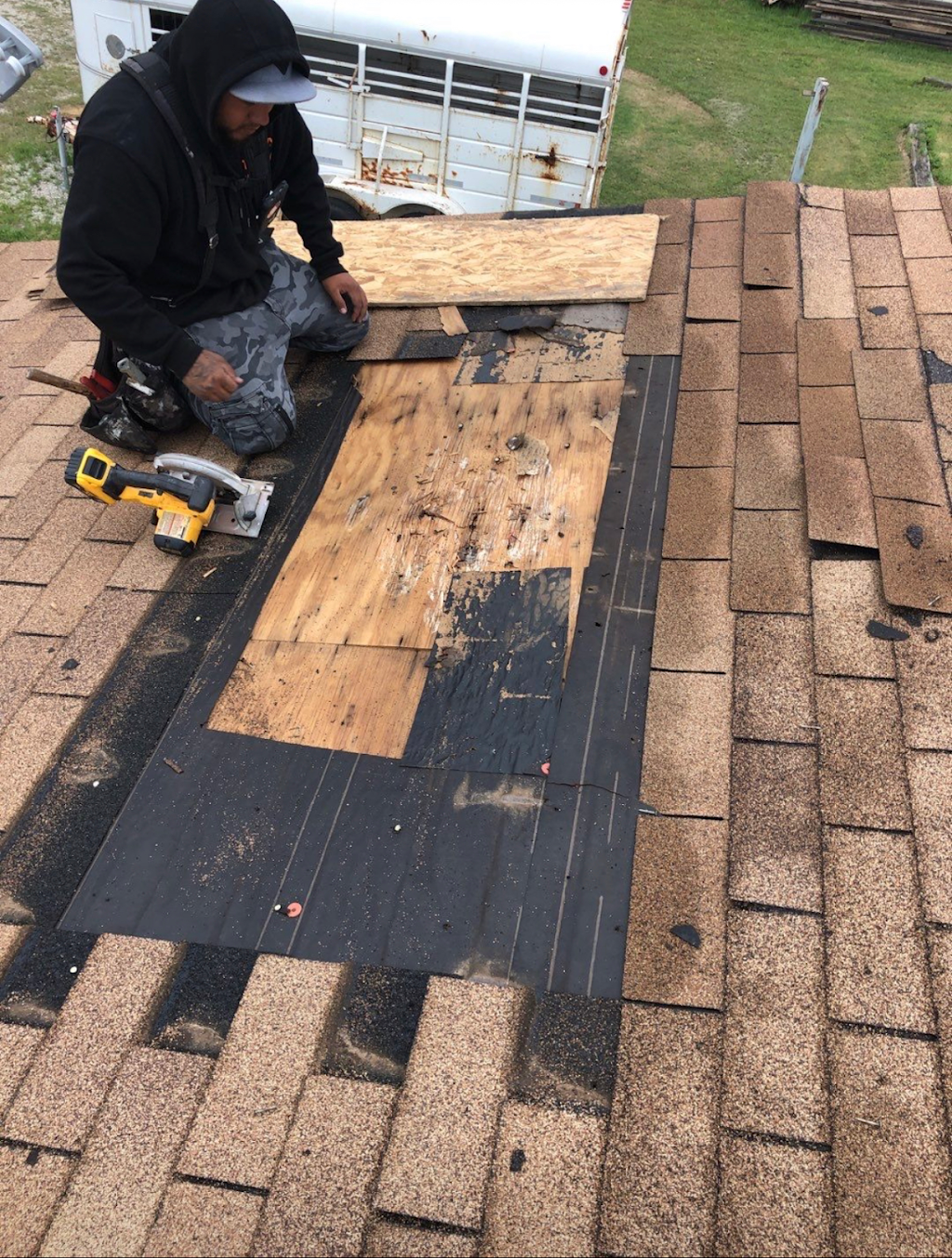 Top Repair Roofing | 5209 Playa Dr, Sherman, TX 75090, USA | Phone: (903) 819-0452