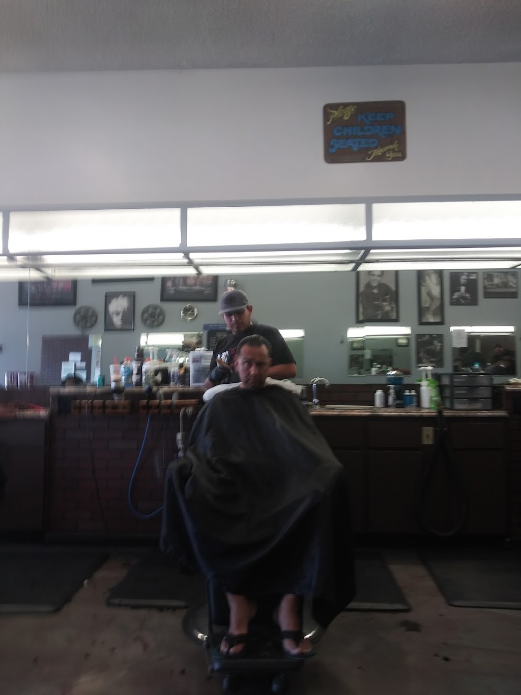 Parker's Barber Shop 14515 7th St, Victorville, CA 92395, USA