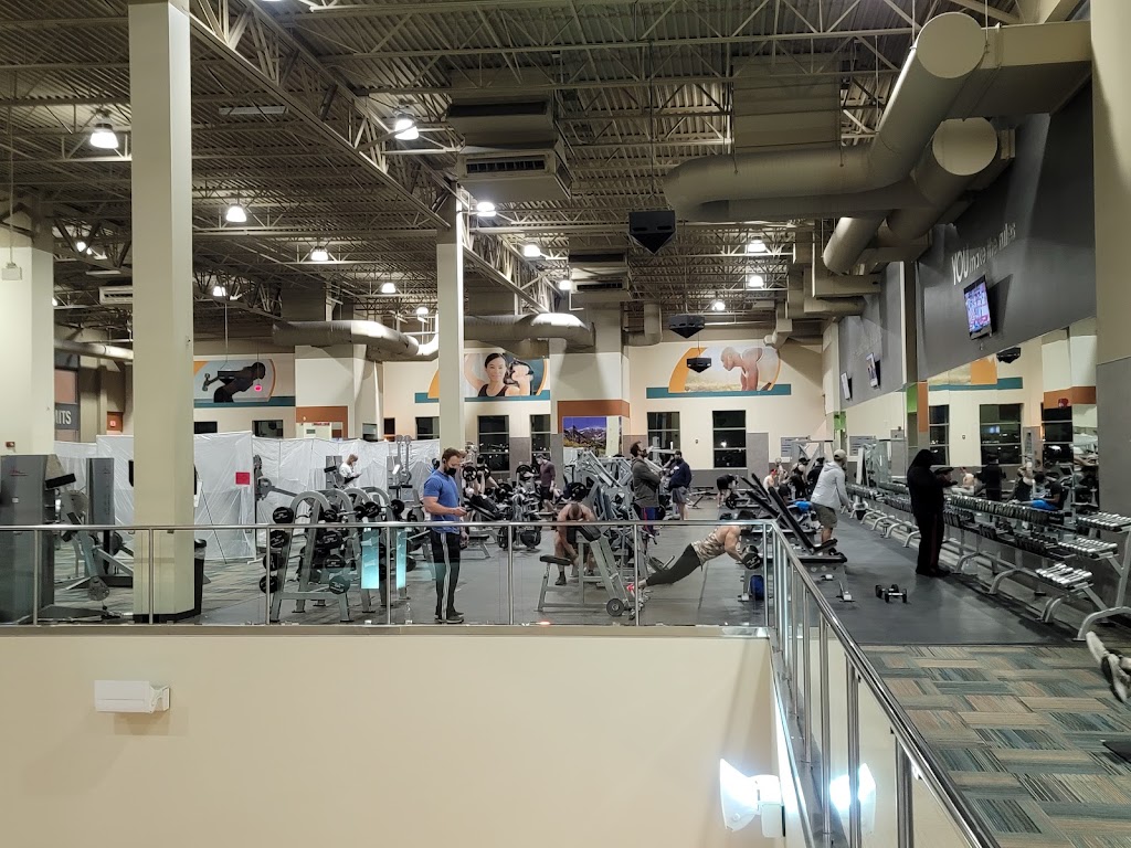 24 Hour Fitness | 15900 E Briarwood Cir, Aurora, CO 80016, USA | Phone: (303) 209-8545