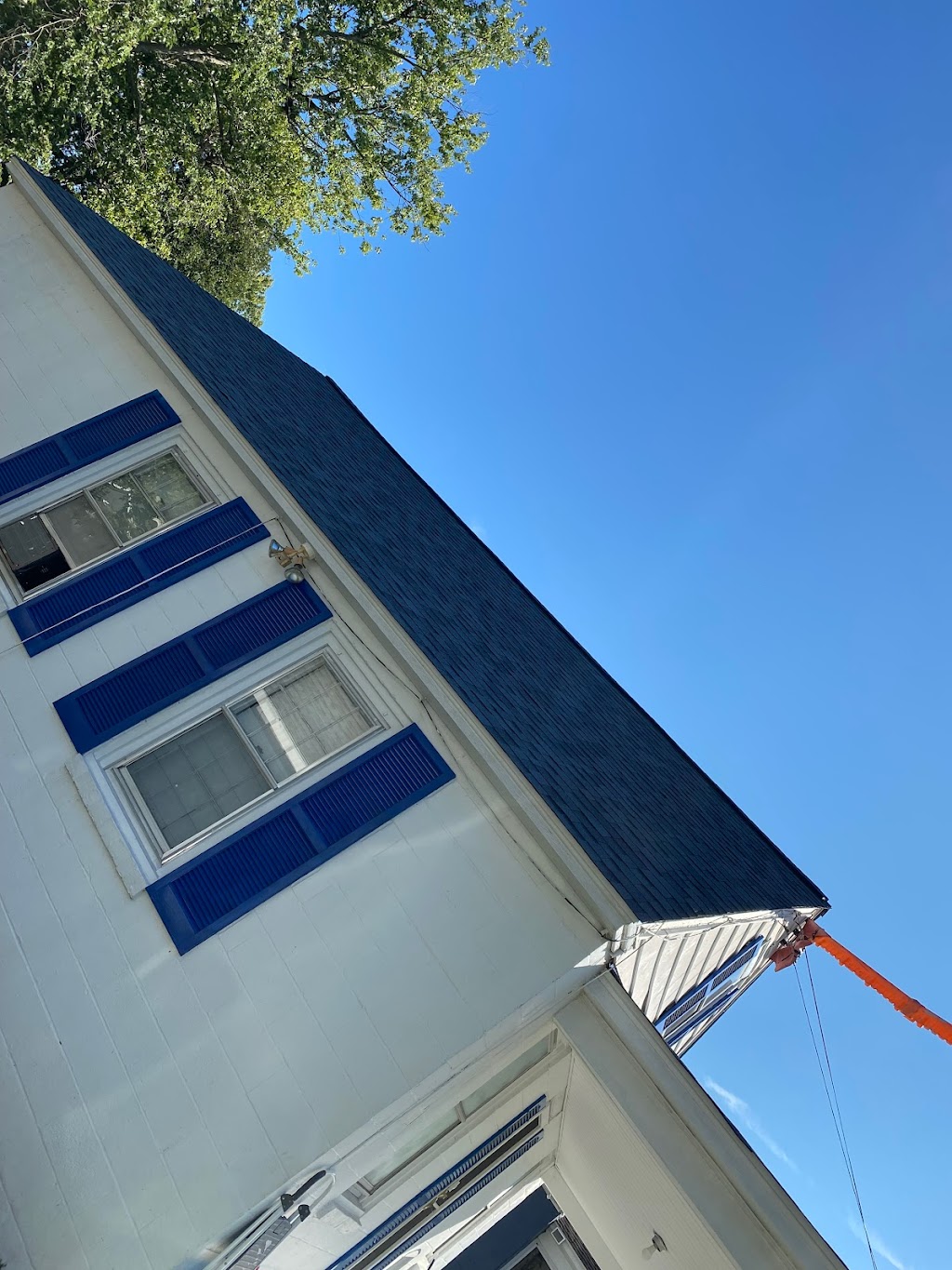 Zenith Roofing Services LLC | 3200 W Bolt St, Fort Worth, TX 76110, USA | Phone: (972) 686-7663