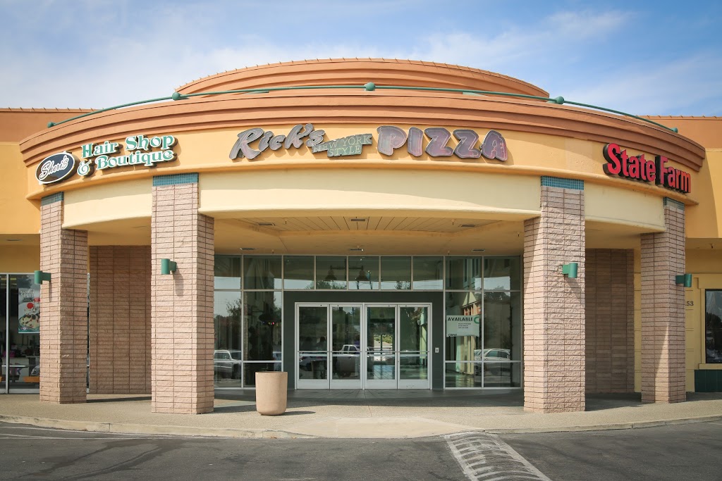 Ricks New York Style Pizza | 1320 Lakewood Mall, Lodi, CA 95242, USA | Phone: (209) 339-9411