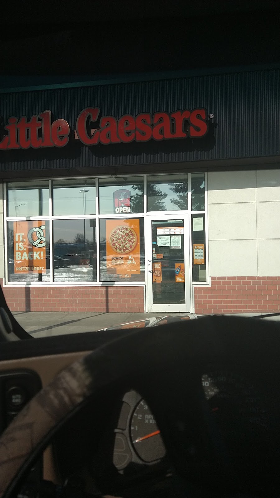 Little Caesars Pizza | 5437 E Northern Lights Blvd, Anchorage, AK 99508, USA | Phone: (907) 563-2255