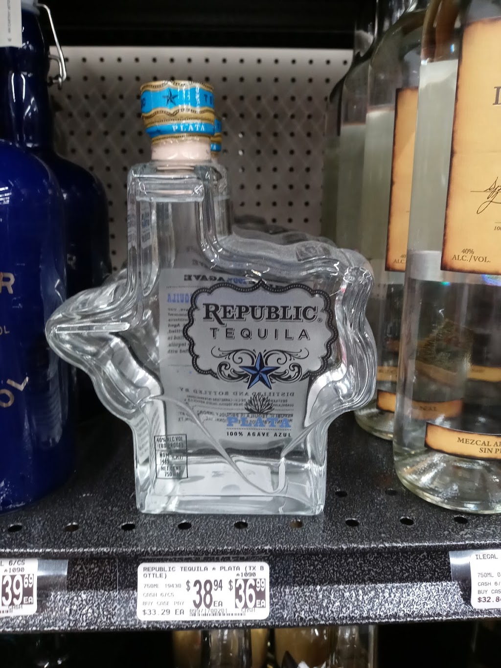 Specs Wines, Spirits & Finer Foods | 650 S William E Crawford Ave, Fate, TX 75189, USA | Phone: (972) 722-7576