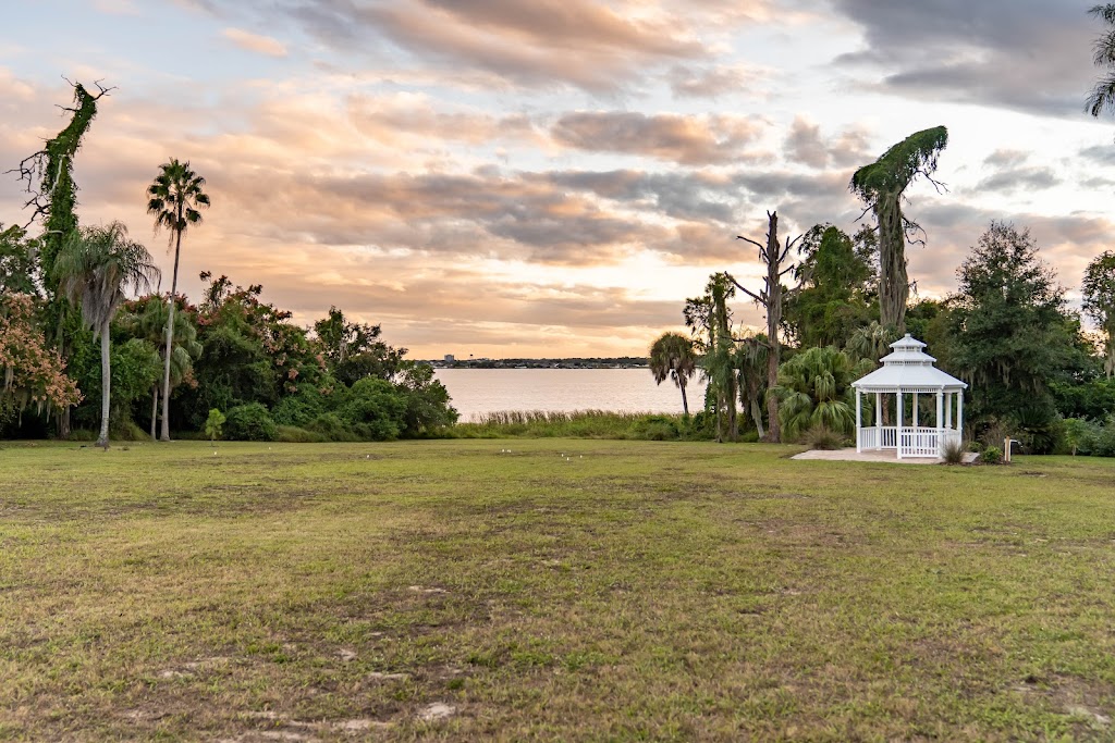 Mackay Gardens and Lakeside Preserve | 945 Mackay Blvd, Lake Alfred, FL 33850, USA | Phone: (863) 291-5272