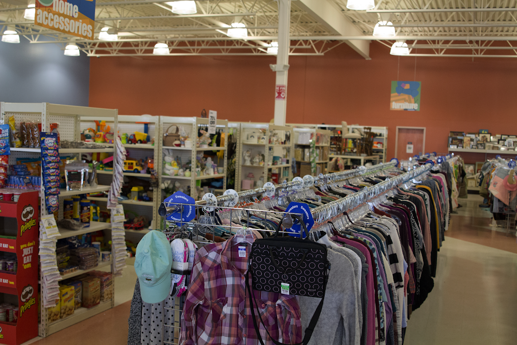 Goodwill - Forest Lake | 197 19th St SW, Forest Lake, MN 55025, USA | Phone: (651) 464-4003