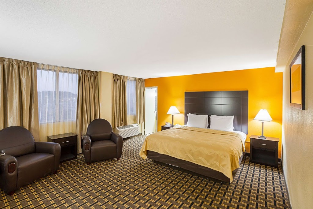 Quality Inn & Suites | 800 W 8th St, Cincinnati, OH 45203 | Phone: (513) 241-8660