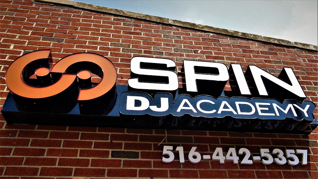 Spin DJ Academy | 3670 W Oceanside Rd Suite 7, Oceanside, NY 11572, USA | Phone: (631) 608-8858