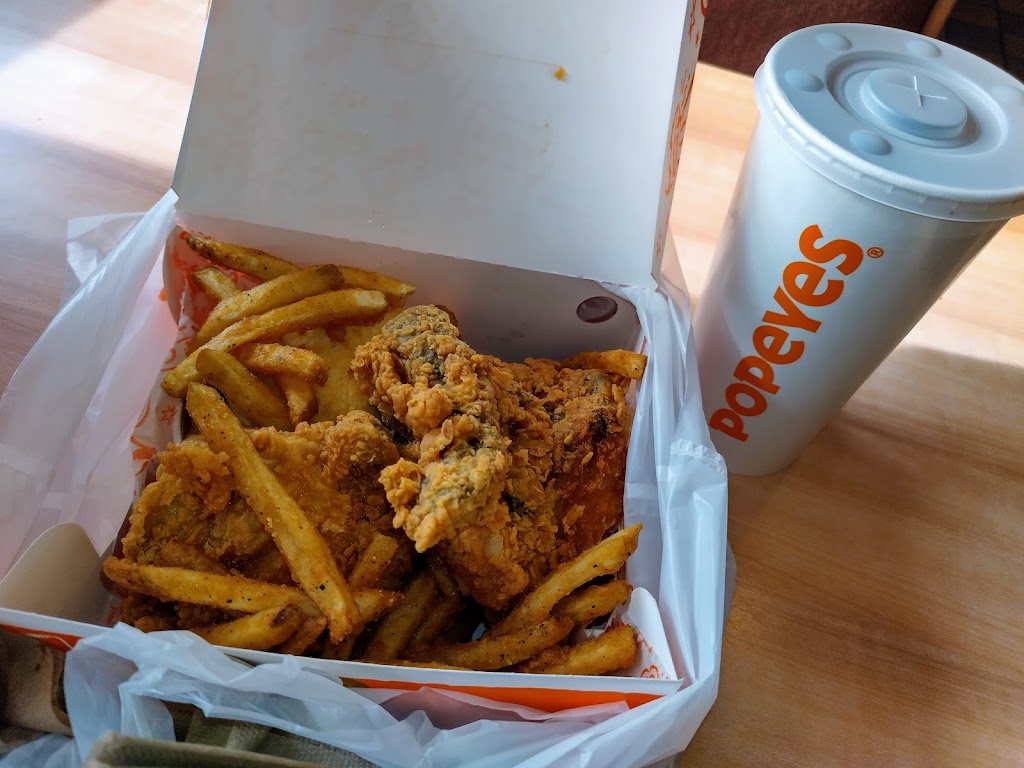 Popeyes Louisiana Kitchen | 3200 Bladensburg Rd NE, Washington, DC 20018, USA | Phone: (202) 640-2104