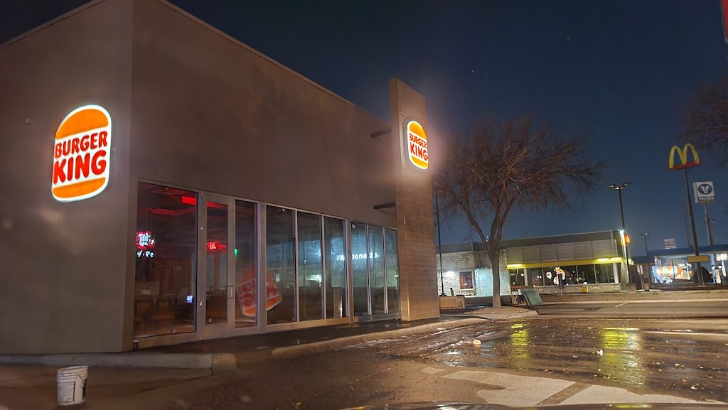 Burger King | 3204 SE Loop 820, Forest Hill, TX 76140, USA | Phone: (682) 268-5950