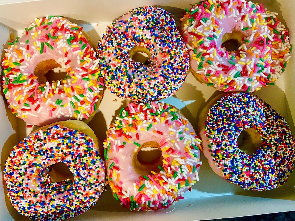 Donut Time | 2100 Brown St, Waxahachie, TX 75165, USA | Phone: (214) 903-7559