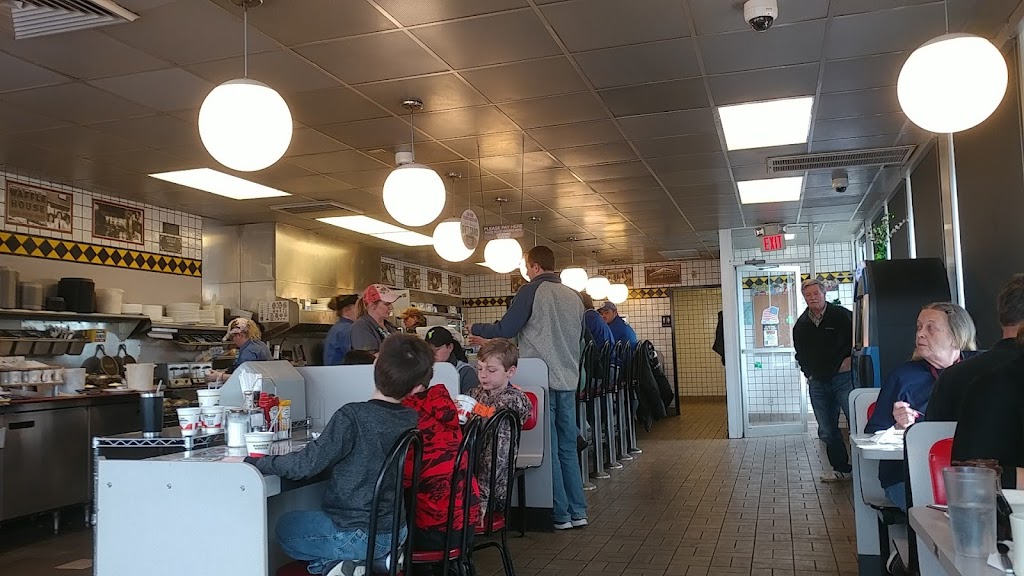 Waffle House | 251 AA Highway, Wilder, KY 41076, USA | Phone: (859) 781-5678