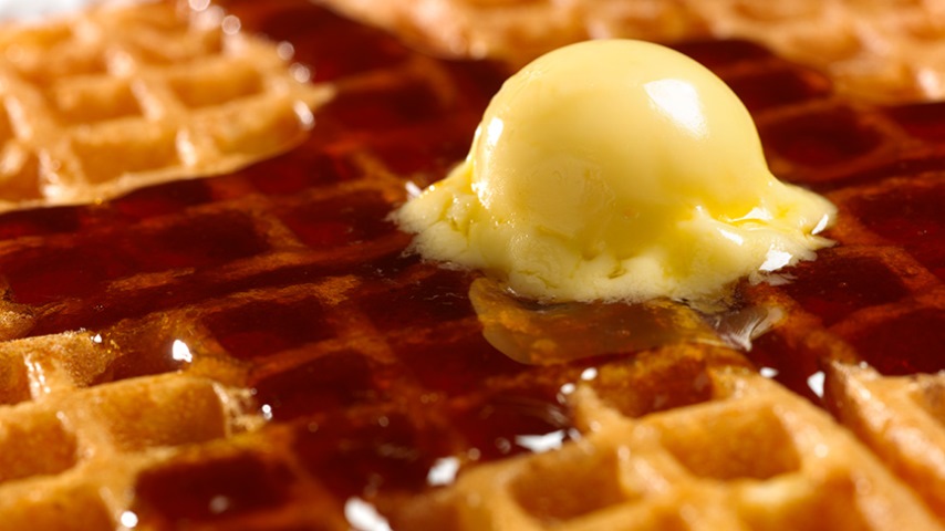 Waffle House | 1655 E Market St, Smithfield, NC 27577, USA | Phone: (919) 938-1575