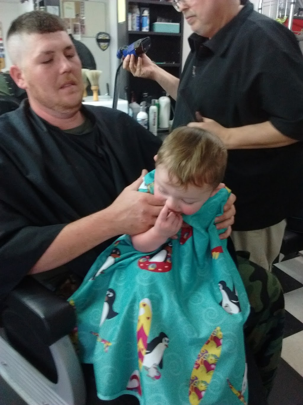 Big Hill Barber Shop | 447 Big Hill Ave # C, Richmond, KY 40475, USA | Phone: (859) 623-0020