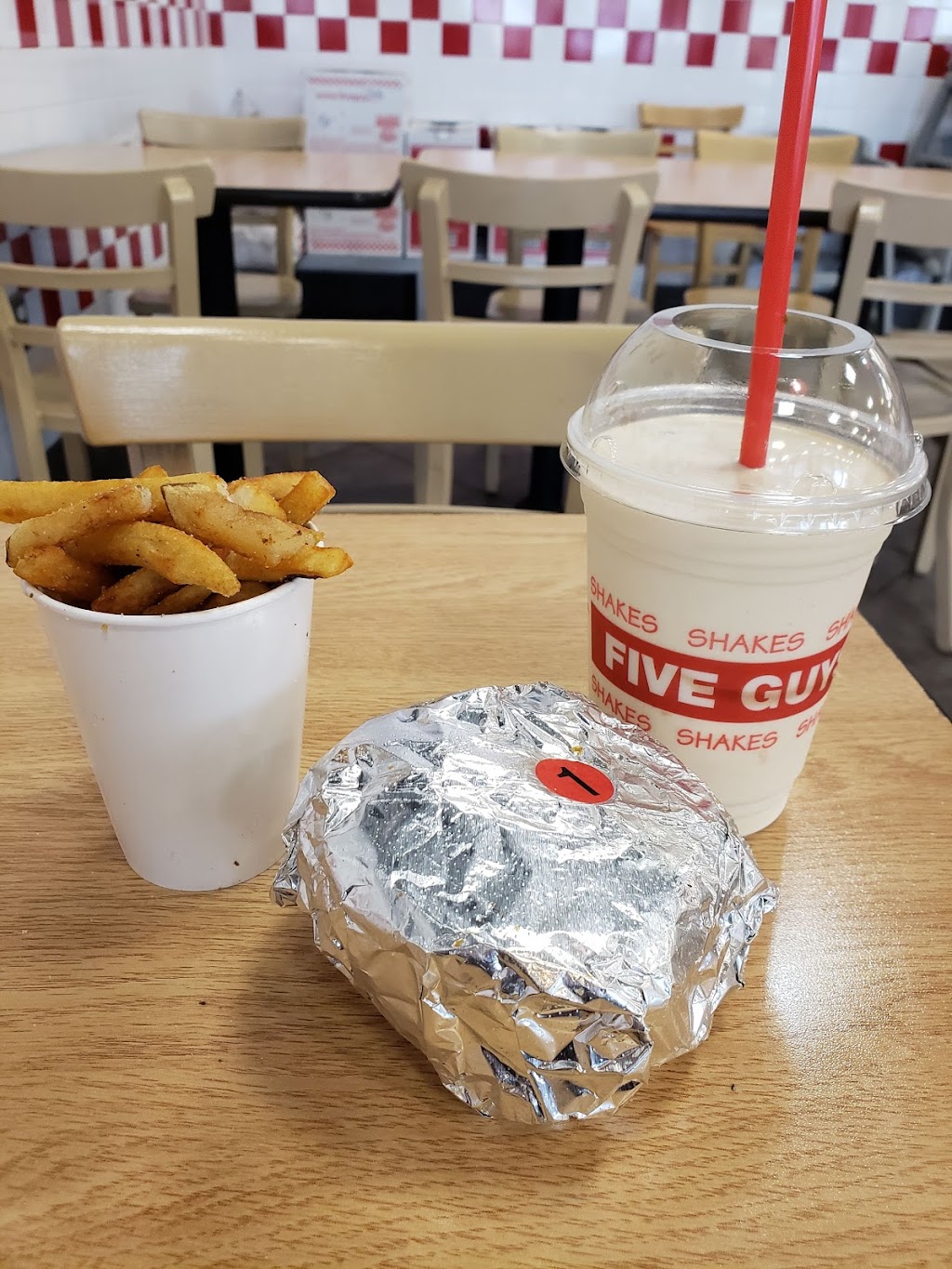 Five Guys | 233 Main St, Madison, NJ 07940 | Phone: (973) 845-4295