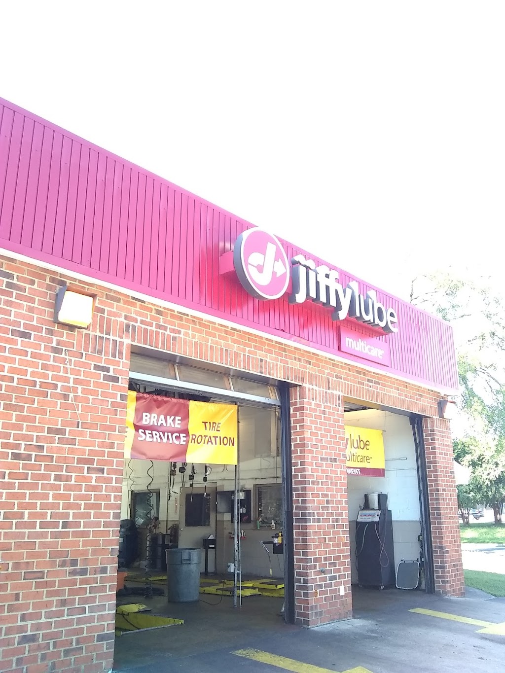 Jiffy Lube | 1107 Azalea Ave, Richmond, VA 23227, USA | Phone: (804) 261-1888