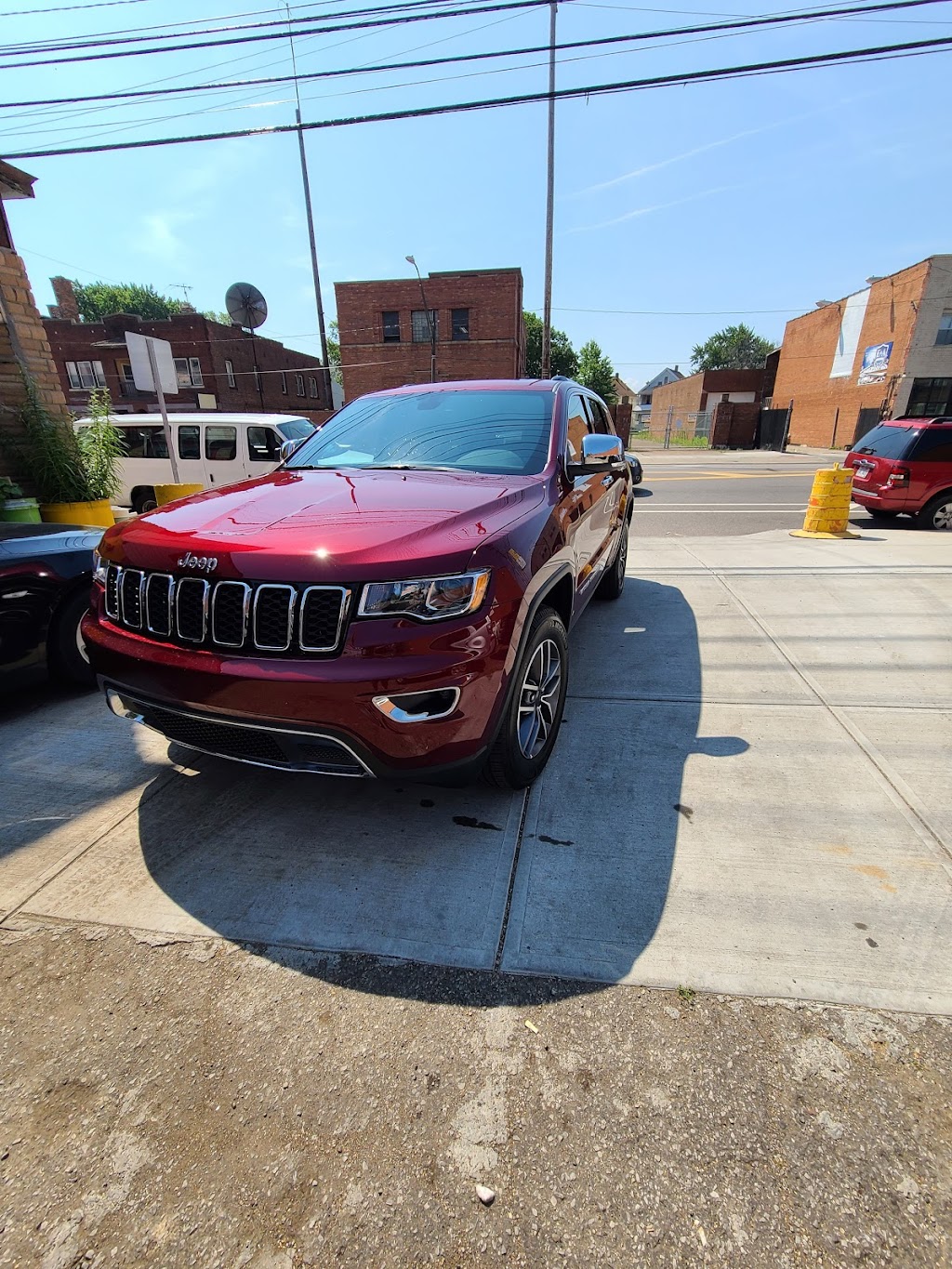 Lauras Auto Sales | 7925 Packard Rd, Niagara Falls, NY 14304, USA | Phone: (716) 297-1182