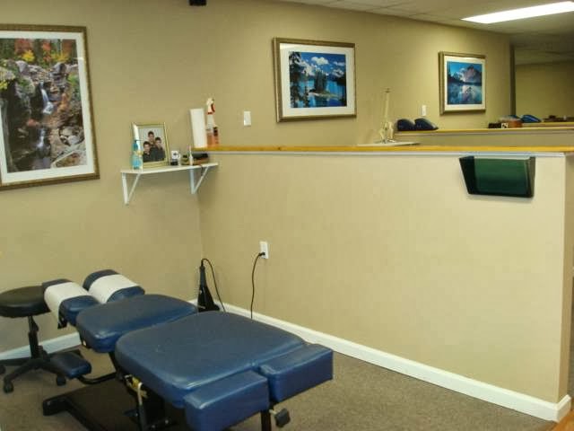 Edwards Family Chiropractic | 76 Greensburg St, Delmont, PA 15626, USA | Phone: (724) 468-1155