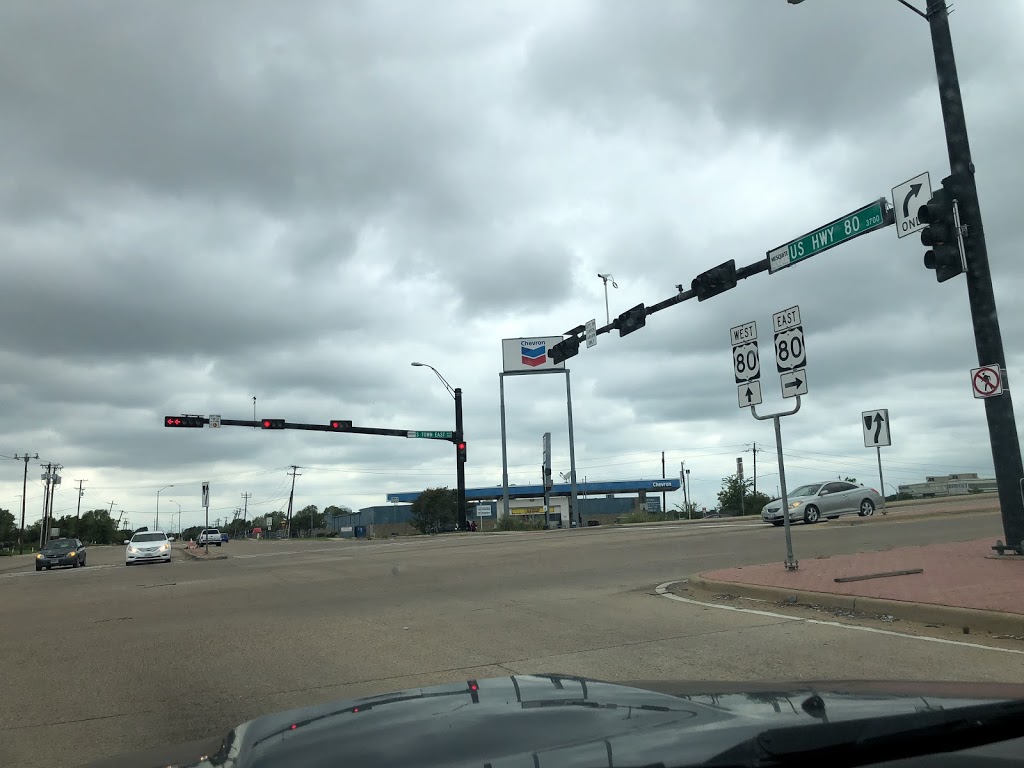 Chevron | 3828 US-80, Mesquite, TX 75149, USA | Phone: (972) 288-5544
