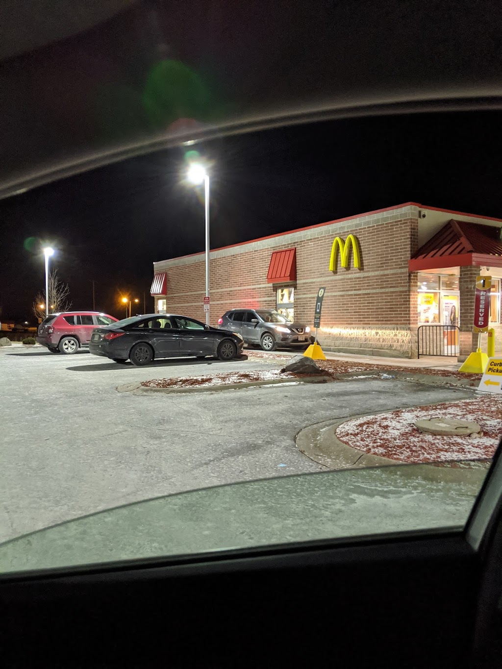 McDonalds | 102 Badger Rd Hwy, 45, Kewaskum, WI 53040, USA | Phone: (262) 626-8467