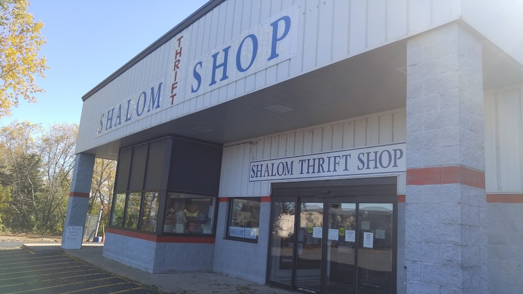 Shalom Thrift Shop | 1515 1st Ave E, Cambridge, MN 55008, USA | Phone: (763) 689-0348