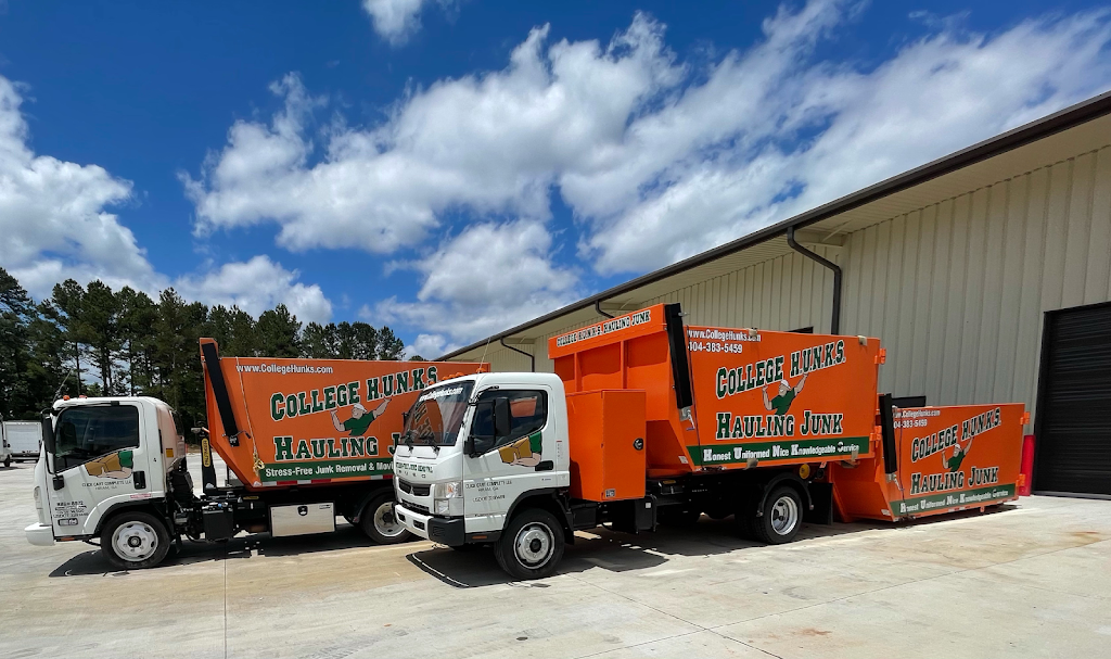 College Hunks Hauling Junk and Moving | 639 Metromont Rd, Hiram, GA 30141, USA | Phone: (404) 383-5459