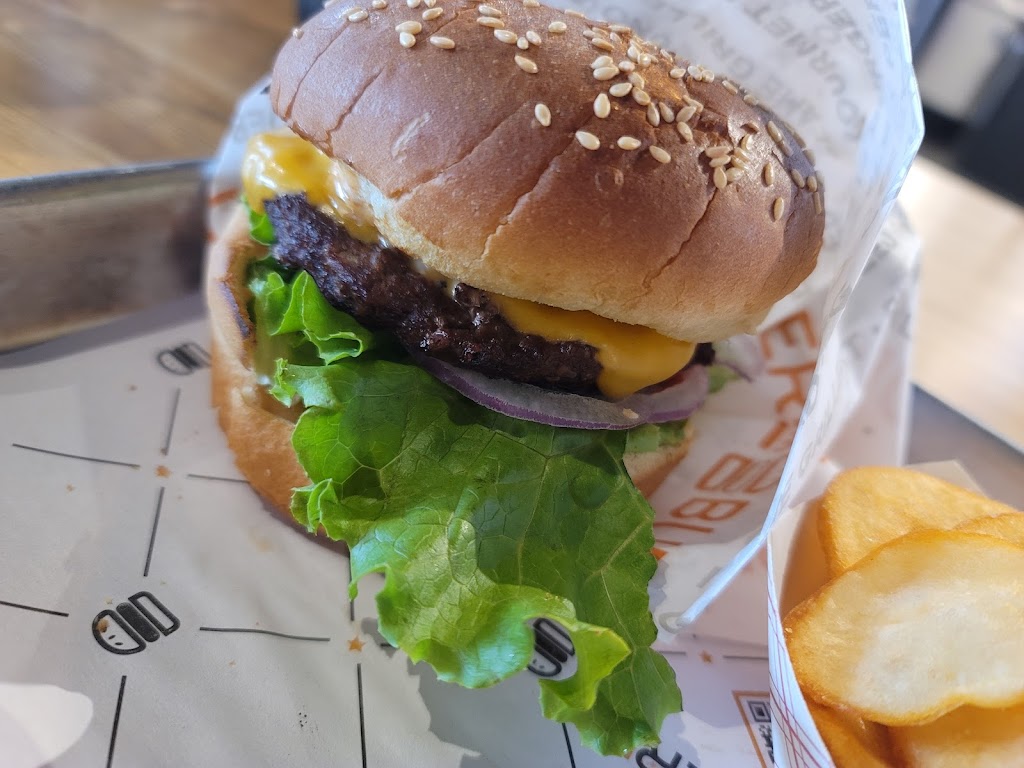 BurgerIM or MiBurger | 4027 E Morada Ln, Stockton, CA 95212, USA | Phone: (209) 689-3332