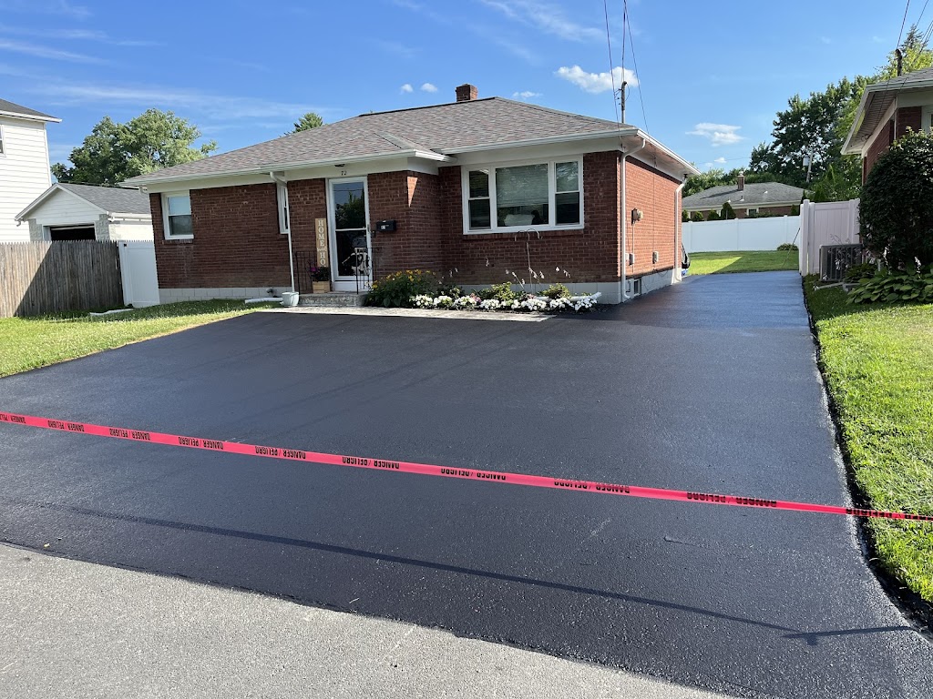 United Asphalt Company LLC | 349 Saratoga St, Cohoes, NY 12047, USA | Phone: (518) 266-0333