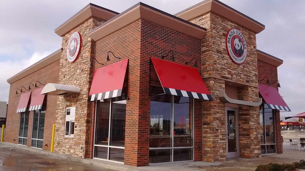 Panda Express | 5417 Washington Ave, Racine, WI 53406, USA | Phone: (262) 632-3472