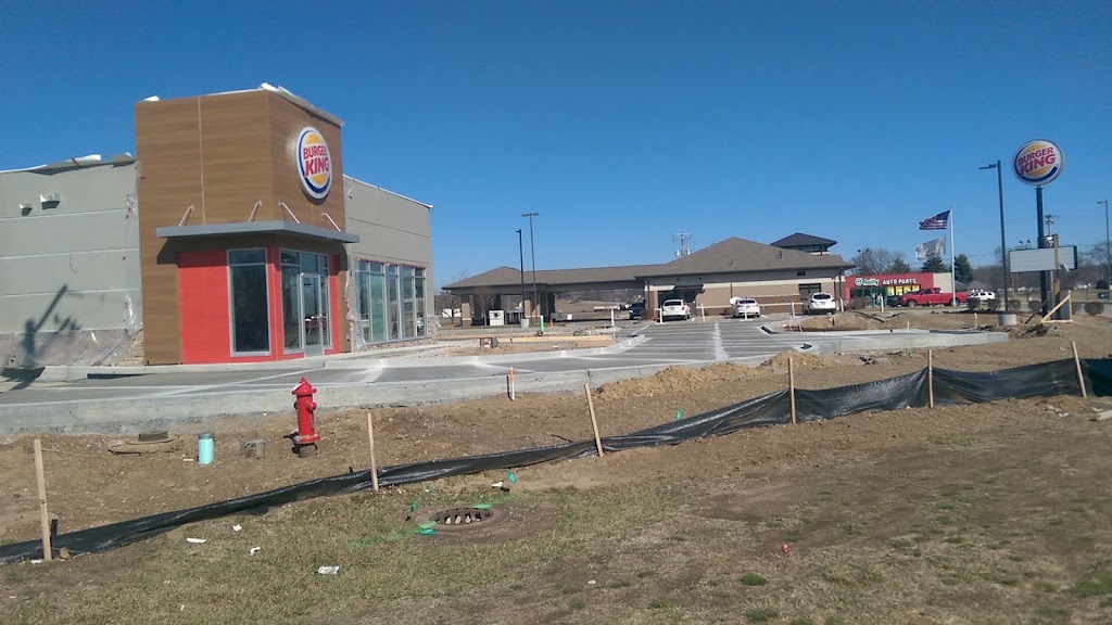 Burger King | 1151 Vaughn Rd, Wood River, IL 62095, USA | Phone: (618) 471-5110