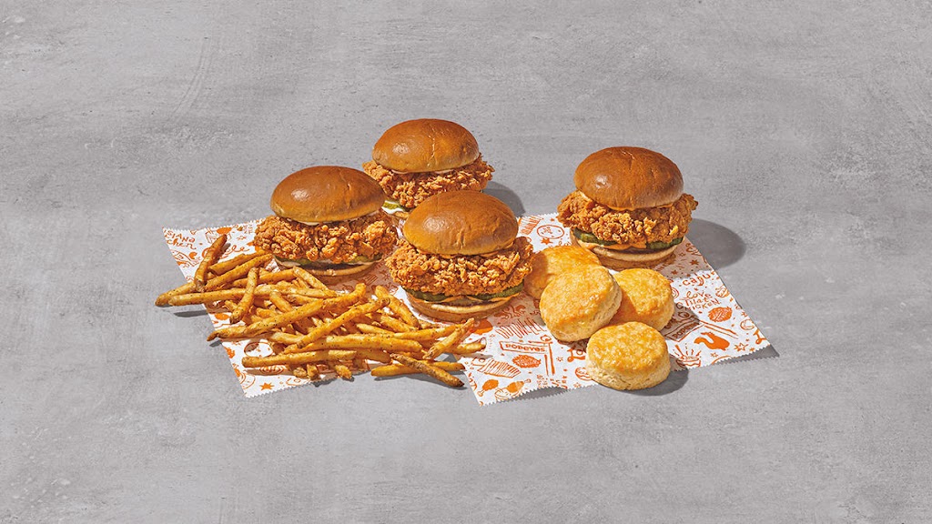 Popeyes Louisiana Kitchen | 4817 I-35, New Braunfels, TX 78130, USA | Phone: (830) 608-9395