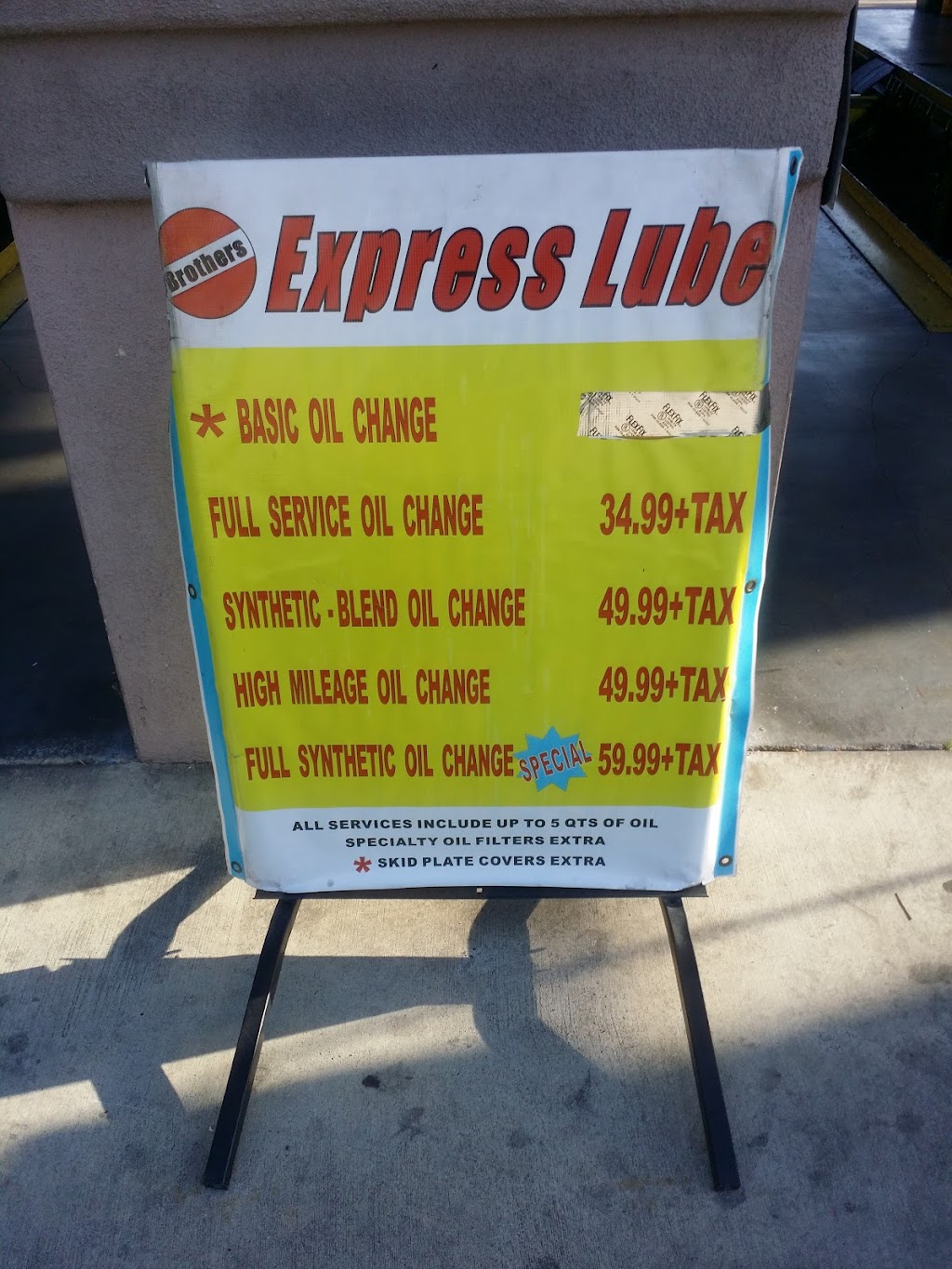 Brothers Express Lube | 8627 Rosecrans Ave, Paramount, CA 90723, USA | Phone: (562) 790-8525