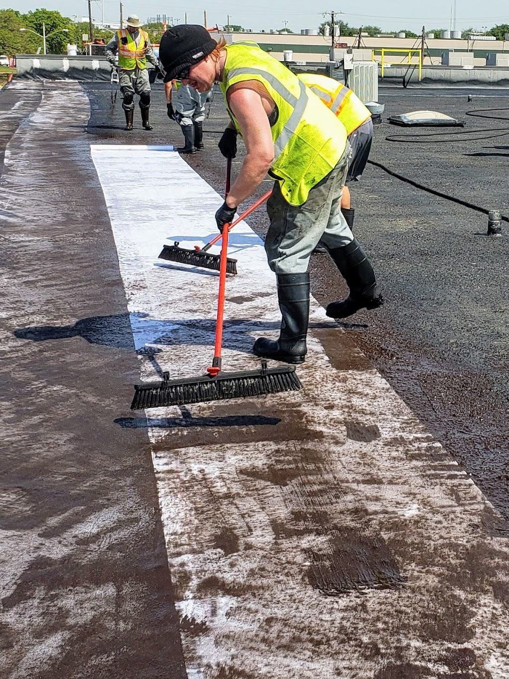 Monolithic Roofing Solutions | 525 Industrial Blvd, Grapevine, TX 76051, USA | Phone: (469) 628-4441