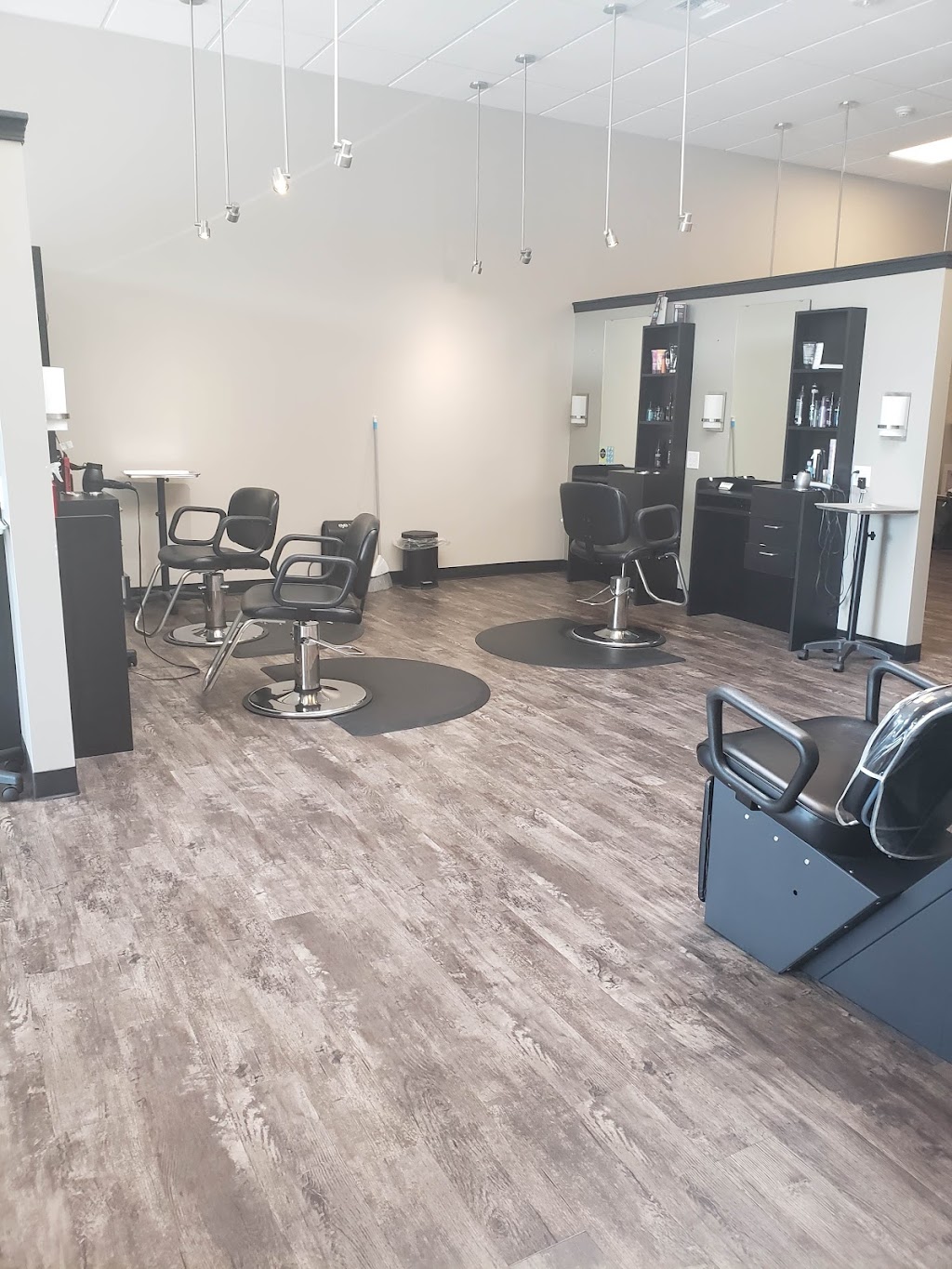 Harbor Hair Design | 8208 NE State Hwy 104 #106, Kingston, WA 98346 | Phone: (360) 297-3499