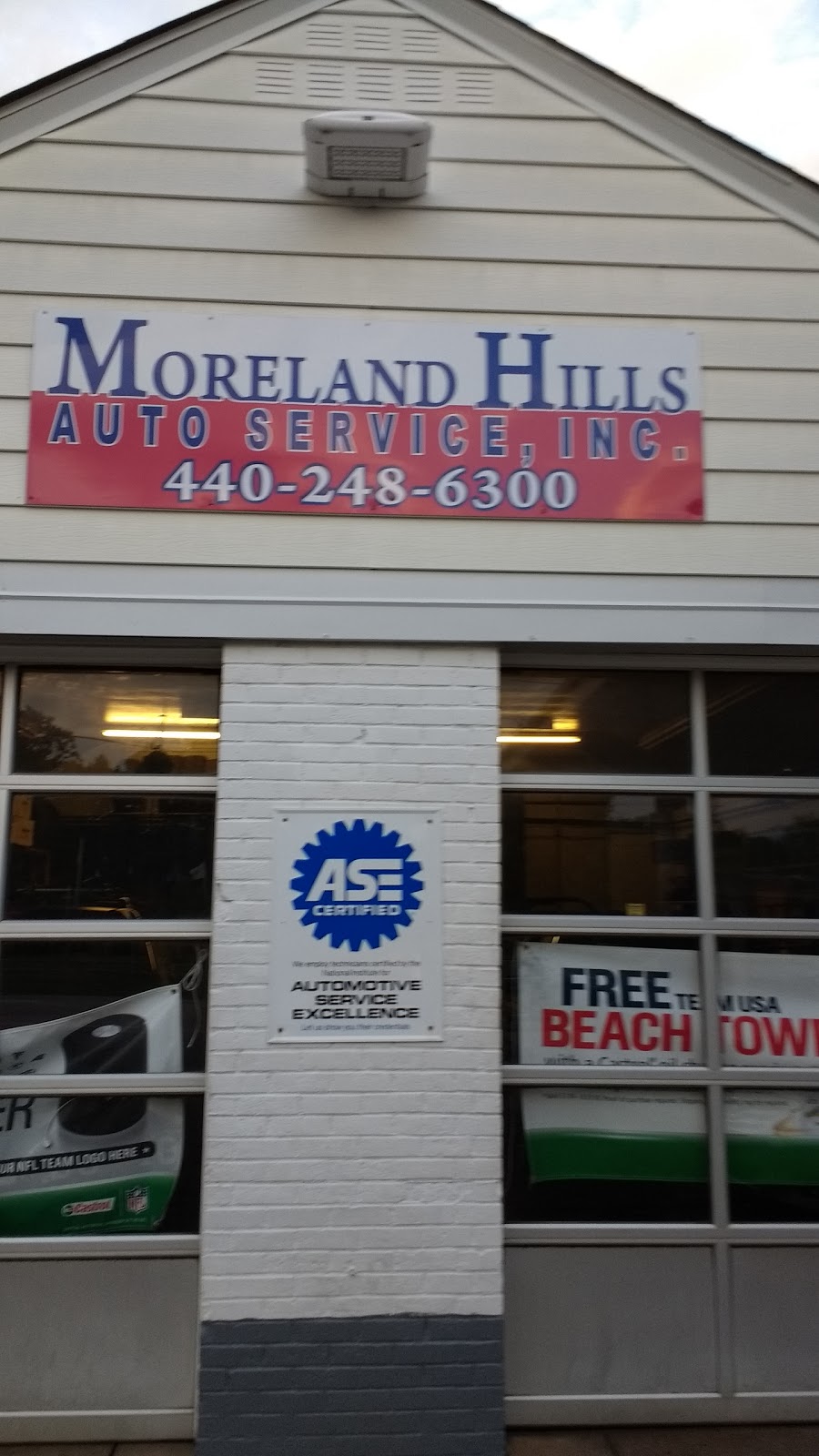 Moreland Hills Classic Services | 4975 Som Center Rd, Chagrin Falls, OH 44022, USA | Phone: (440) 248-6300