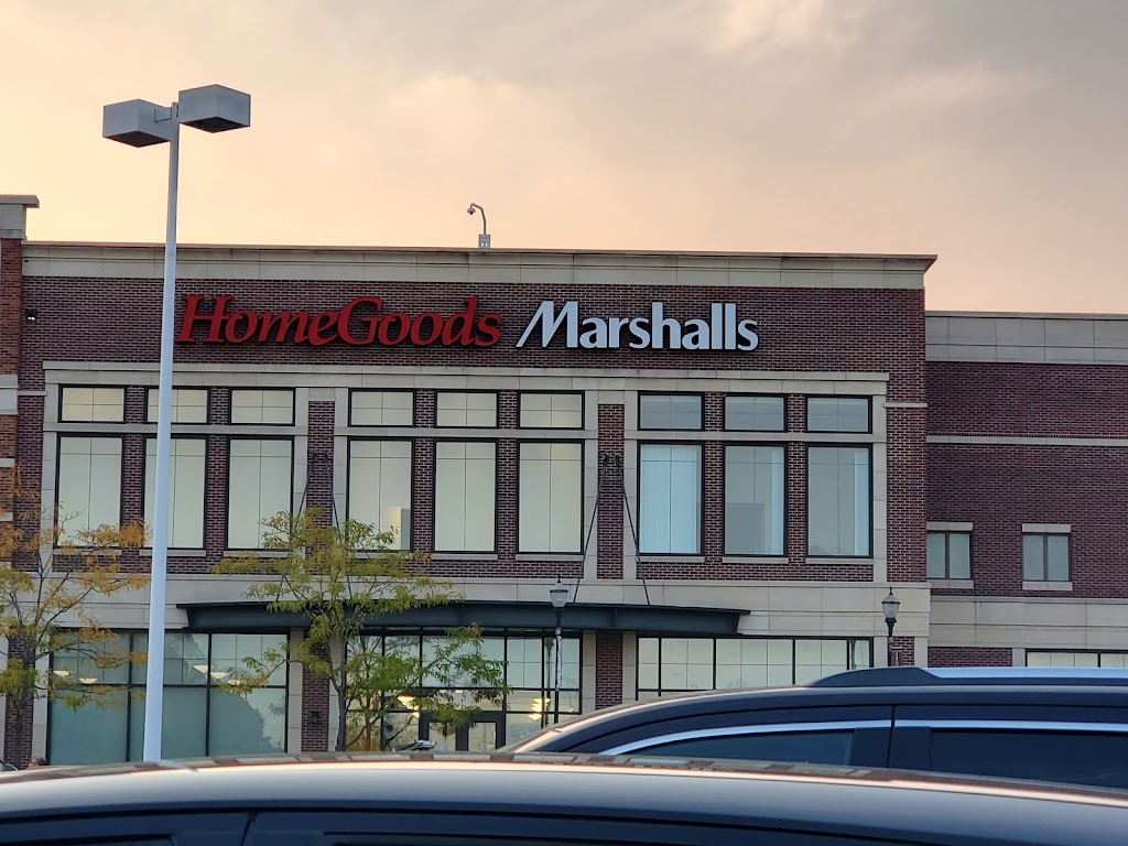 Marshalls & HomeGoods | 102 Yorktown Shopping Center, Lombard, IL 60148, USA | Phone: (630) 495-0321