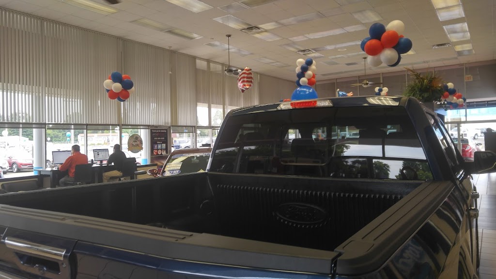 Jack Schmitt Ford | 1820 Vandalia St, Collinsville, IL 62234, USA | Phone: (618) 318-8284