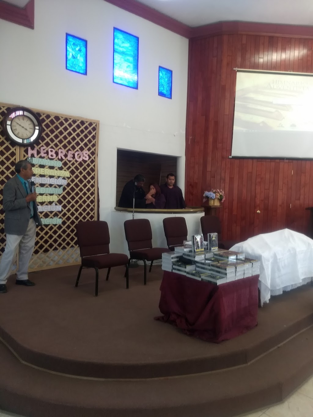 Iglesia Adventista El Pipila | Michoacán 22507, Matamoros Norte-Centro-Sur, El Pipila, 22206 Tijuana, B.C., Mexico | Phone: 664 718 2968