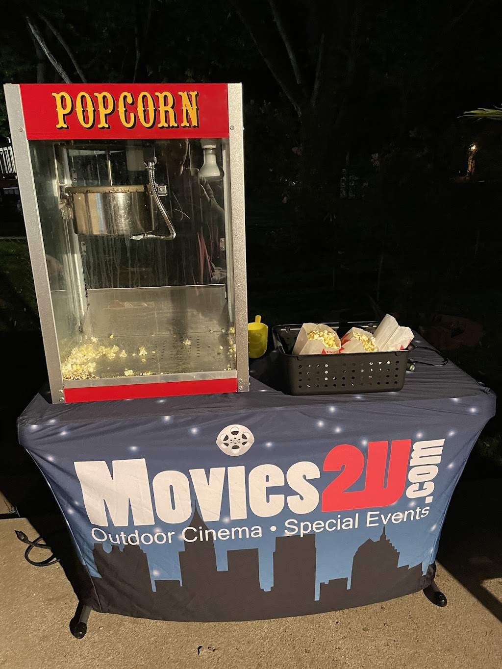 Movies 2 U | 11936 W 119th St, Overland Park, KS 66213, USA | Phone: (913) 424-9444