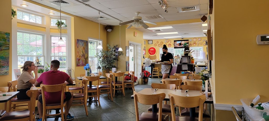 Marguerites Cafe and Catering | 405 Plaza Dr, Dunedin, FL 34698, USA | Phone: (727) 677-5352
