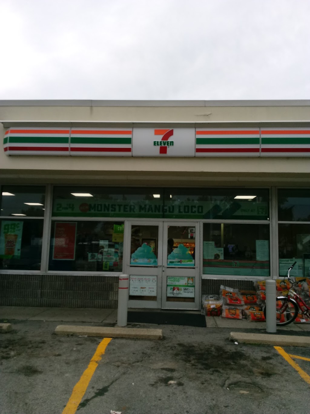 7-Eleven | 741 Kenmore Ave, Buffalo, NY 14223, USA | Phone: (716) 446-0312