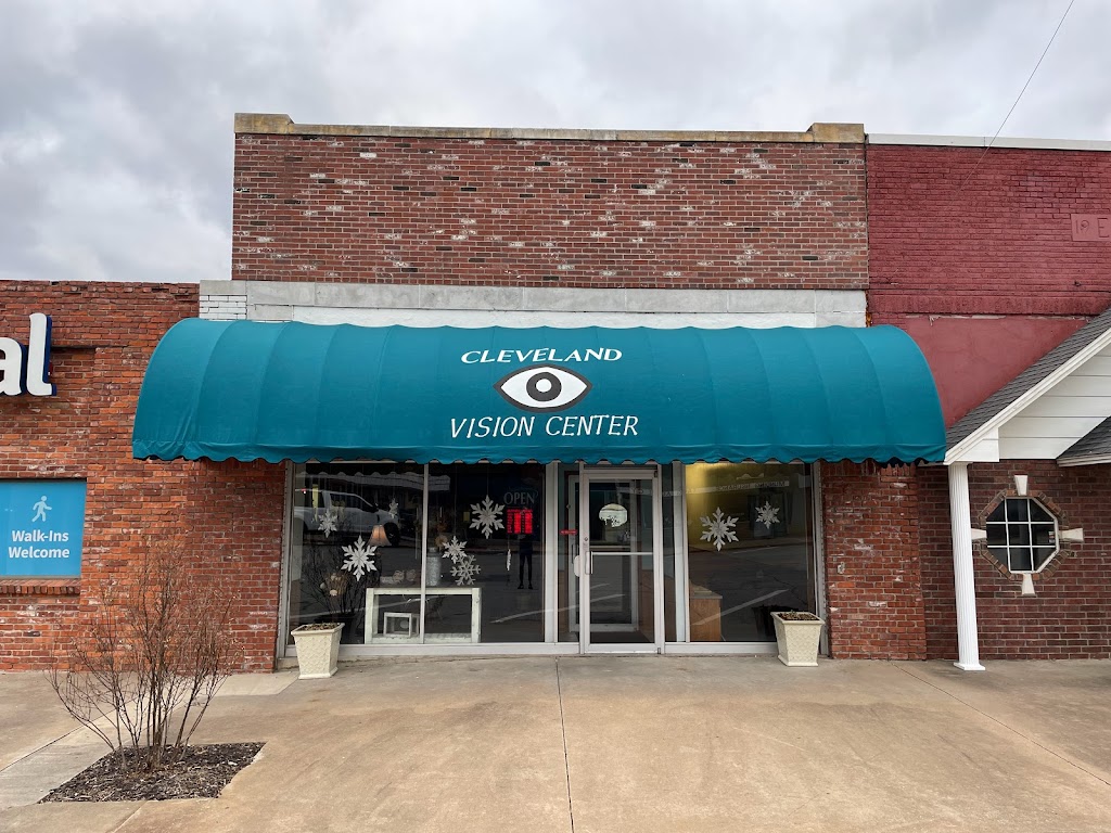 Cleveland Vision Center - Dr. Lisa McGinnis | 107 S Broadway St, Cleveland, OK 74020, USA | Phone: (918) 358-2245