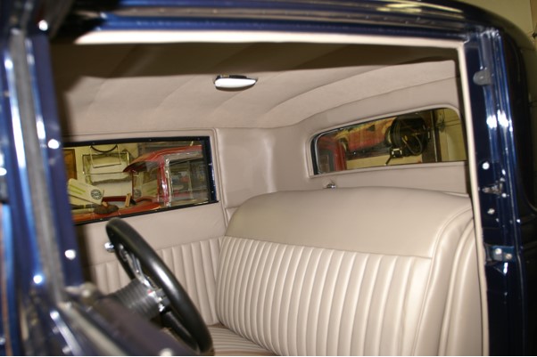 Rabes Auto Upholstery | 34081 S Barlow Rd, Woodburn, OR 97071, USA | Phone: (503) 634-2581