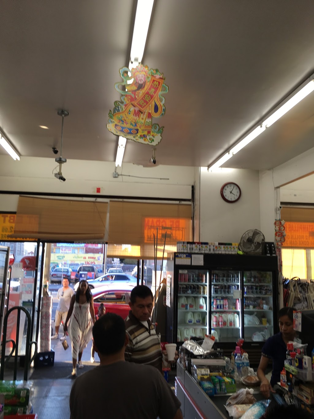 Just 98 Store | 756 S Alvarado St, Los Angeles, CA 90057, USA | Phone: (213) 353-9940