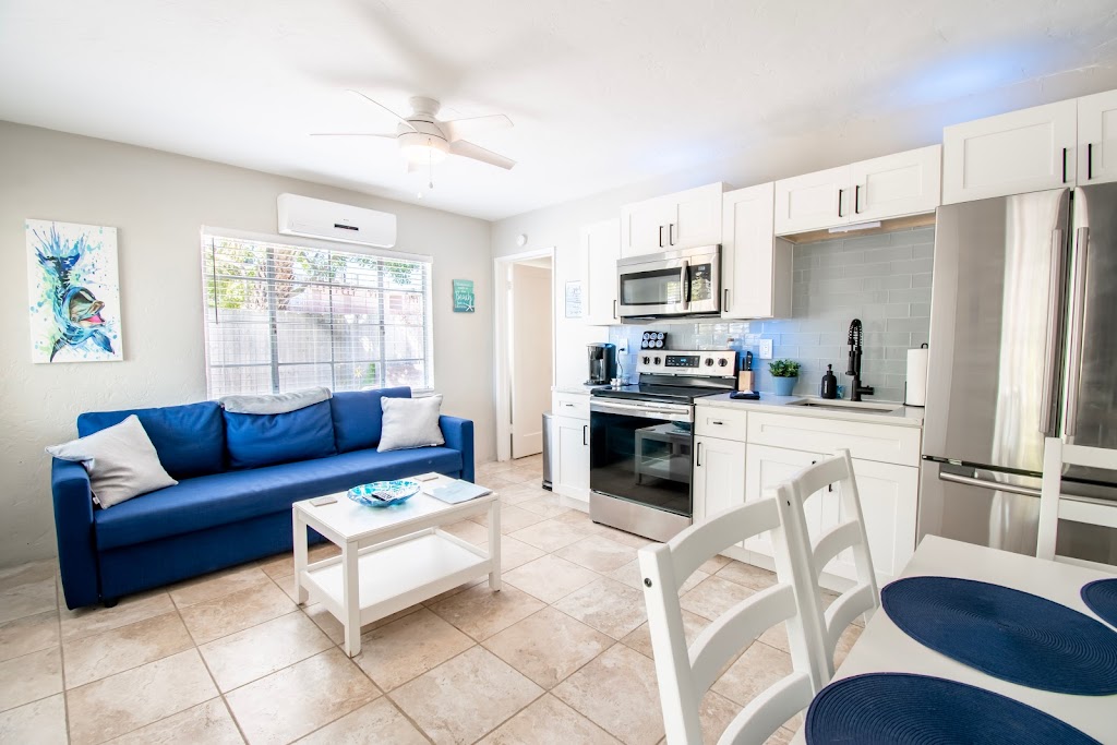 Sea Turtle Bungalows | 12901 Pelican Ln, Madeira Beach, FL 33708, USA | Phone: (727) 271-3273