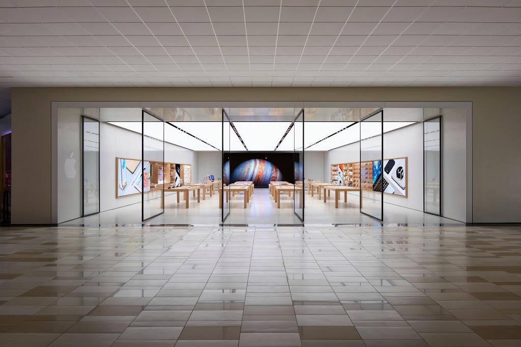 Apple Crossgates | 1 Crossgates Mall Rd, Albany, NY 12203, USA | Phone: (518) 389-0140